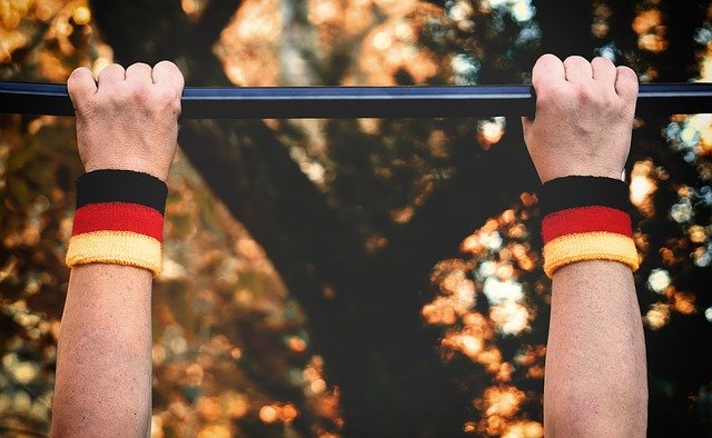 【筋トレ】トレーニング1セットにかかる時間は?レスト1分で効率的に回した結果